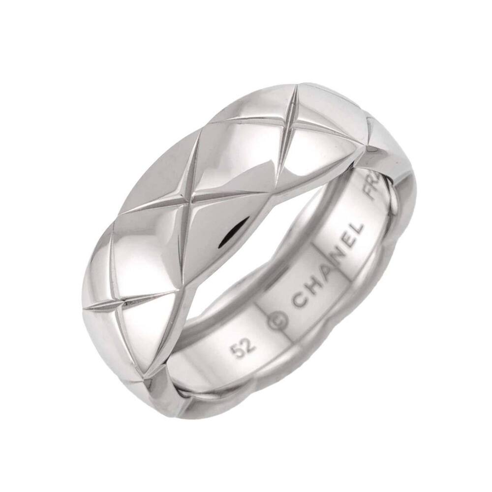 Chanel Coco Crush Medium Ring #52, 18K White Gold (750), Matelassé Design.